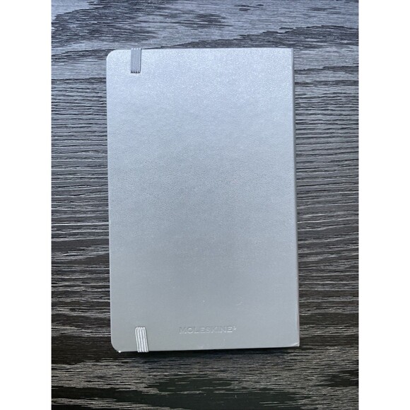 Moleskine Passion Journal, Film & TV, Hard Cover, Large (5" x 8.25") Black, 400 - Picture 6 of 8